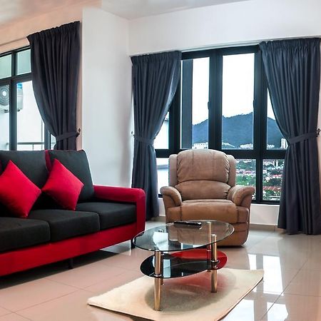 Lazy Traveler'S Suite By D Imperio Homestay George Town Ngoại thất bức ảnh