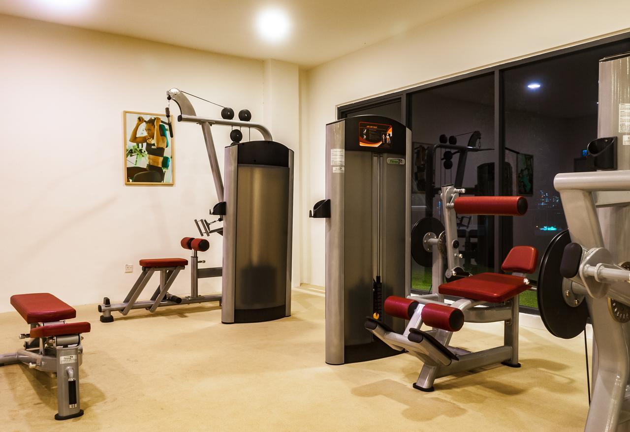Lazy Traveler'S Suite By D Imperio Homestay George Town Ngoại thất bức ảnh